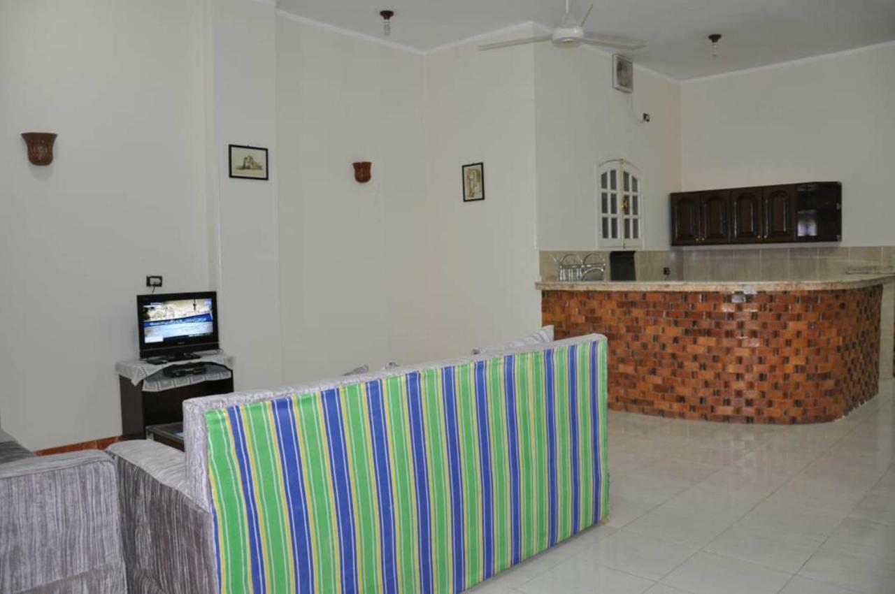 White Villa Luxor Bagian luar foto