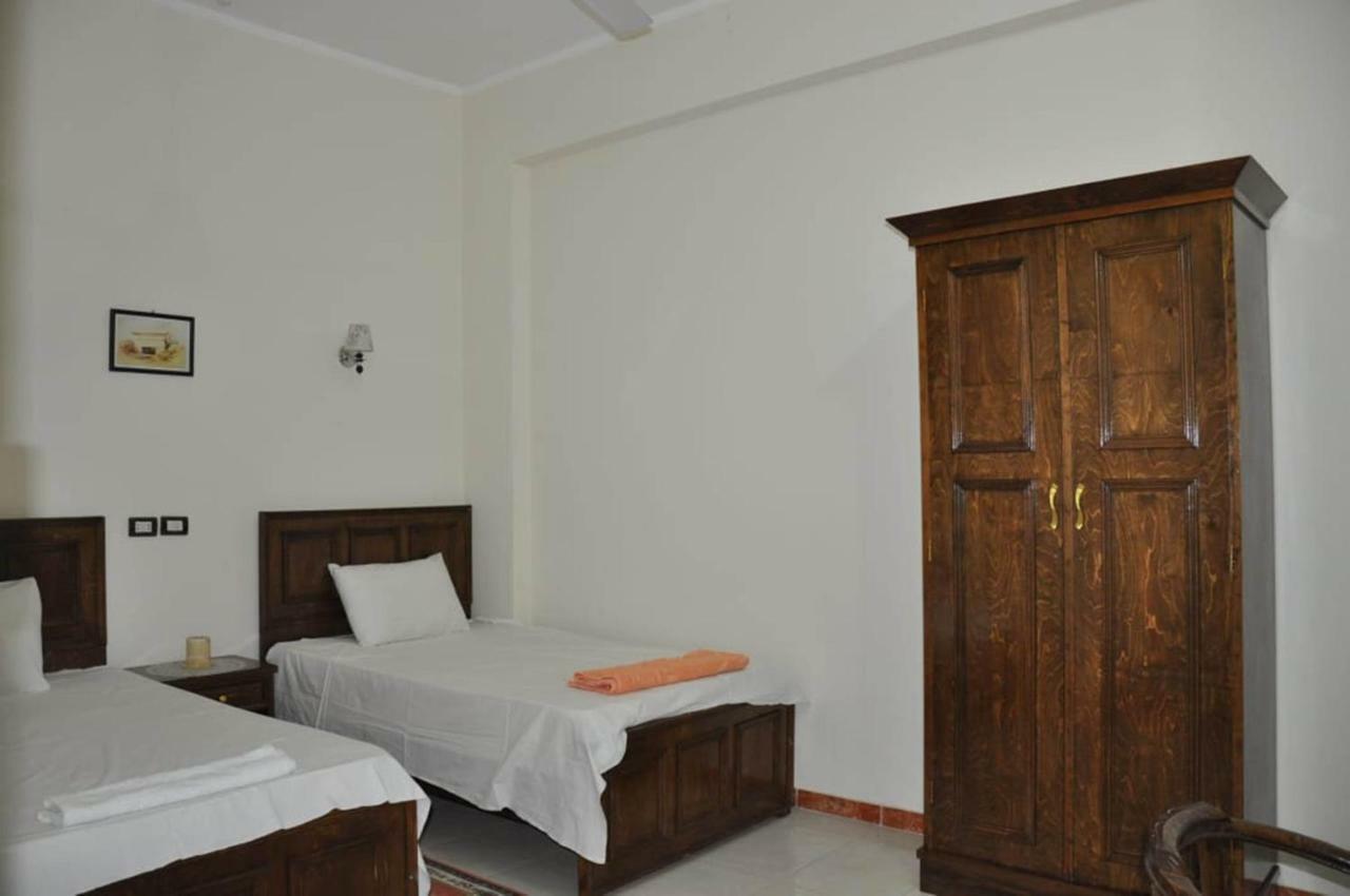 White Villa Luxor Bagian luar foto
